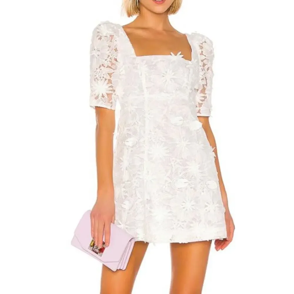 LPA M‎ Revolve white 3D floral Tersa mini dress - Picture 2 of 8